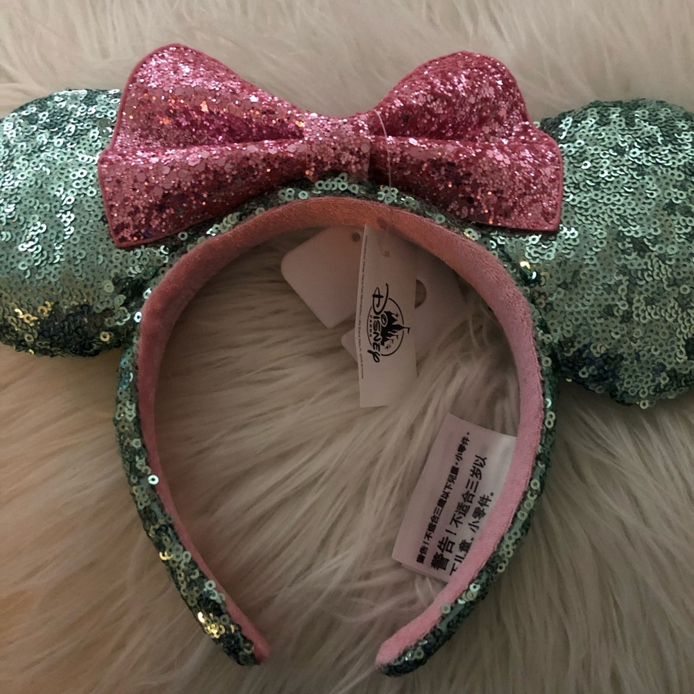 Disney ears! 🤗